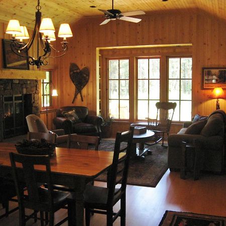 Lake Creek Lodge Bend Extérieur photo