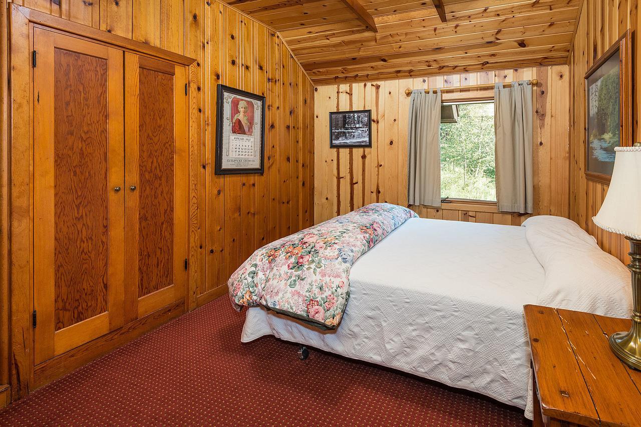 Lake Creek Lodge Bend Extérieur photo